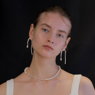 Gaby Pearl Earring