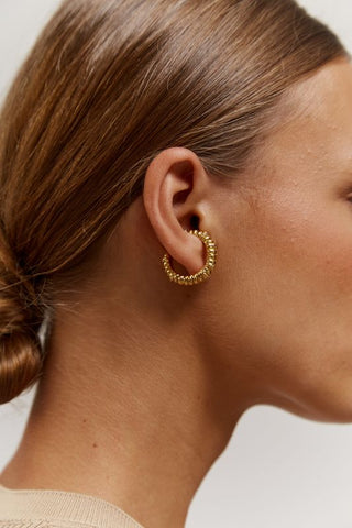 Aura Ear Cuff
