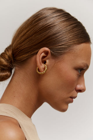 Aura Ear Cuff