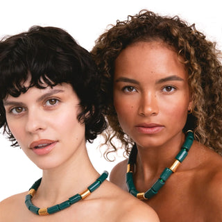 Bottle & Karat Candy. Bead Four.